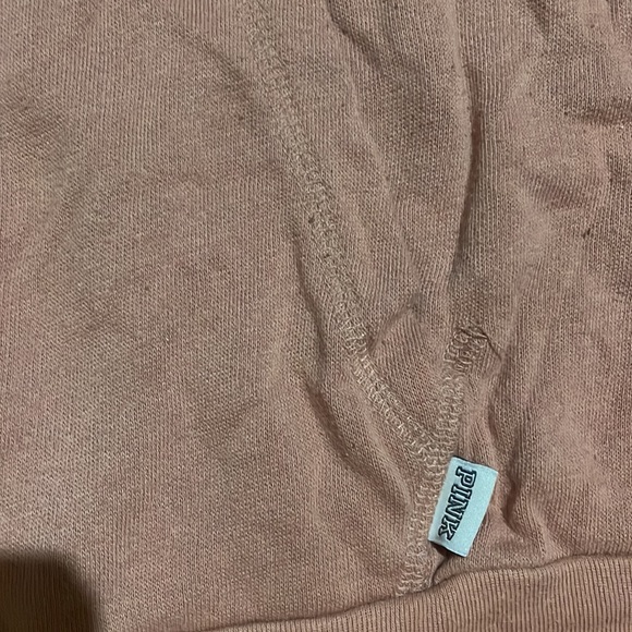 Pink outfit - Picture 6 of 10